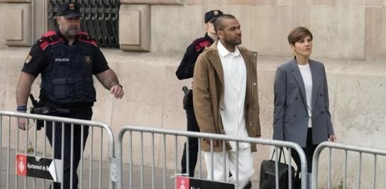 西媒：阿爾維斯要求對性侵受害者進(jìn)行新的心理評估，被法院駁回