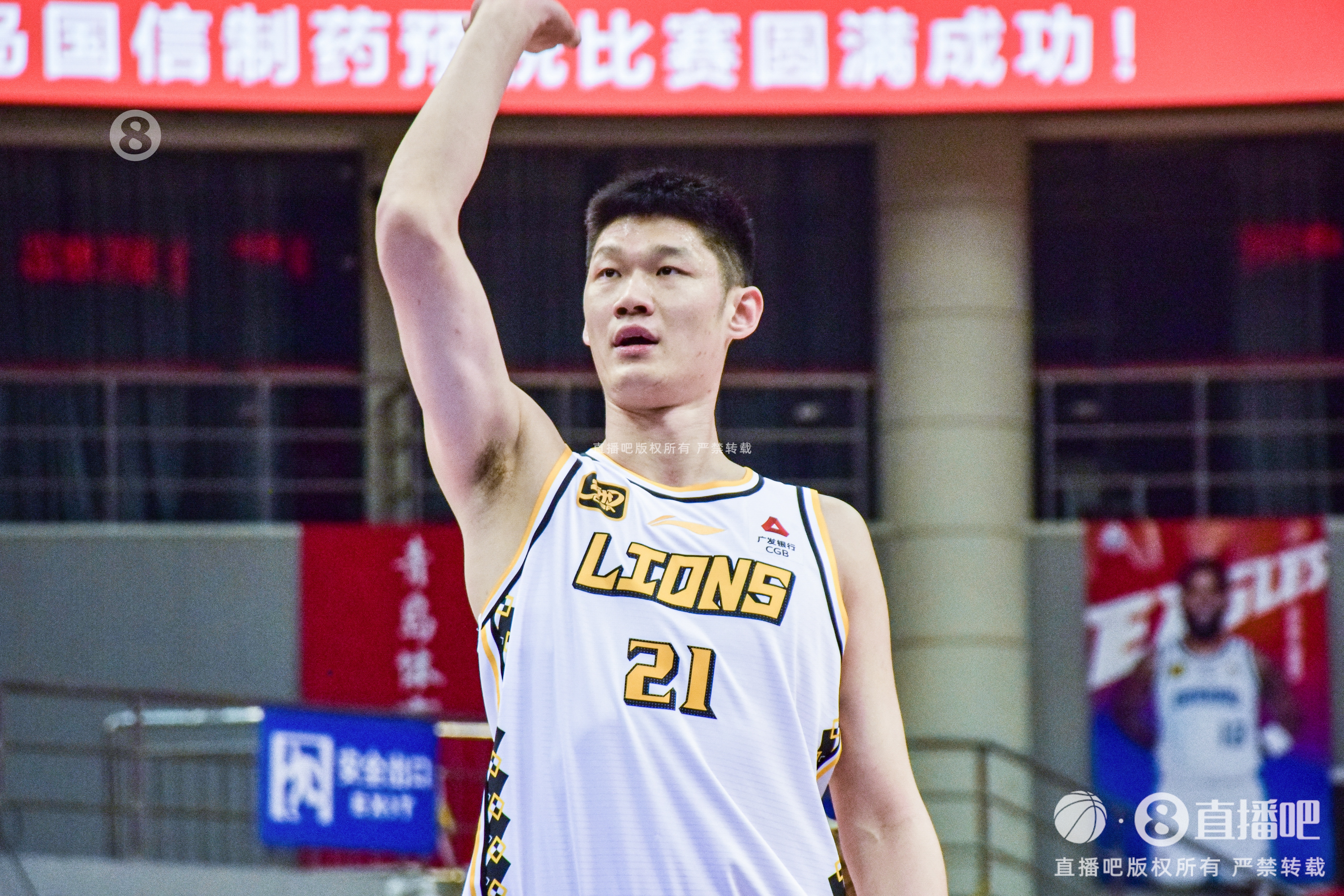 CBA一陣、二陣候選：胡金秋楊瀚森領(lǐng)銜前場 徐杰孫銘徽領(lǐng)銜后場